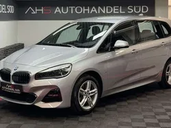 Glaciersilber metallic Gebraucht 2021 BMW 218 M Sport Van / Kleinbus | 19.999 € (Fairer Preis)