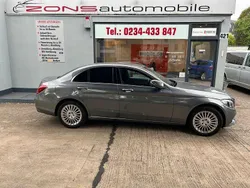 Grau Gebraucht 2017 Mercedes C180 Limousine | 18.990 € (Guter Preis)