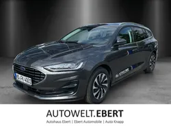 Carbonized grey Gebraucht 2025 Ford Focus Titanium Kombi | 29.990 € (Fairer Preis)