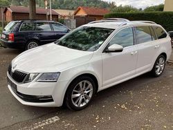 Weiß Gebraucht 2019 Skoda Octavia Style Kombi | 11.900 € (Superpreis)