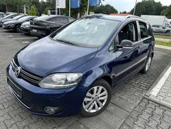 Blau Gebraucht 2011 VW Golf Plus Cross Style Van / Kleinbus | 6.890 € (Fairer Preis)
