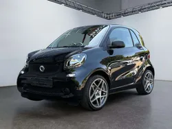 Schwarz Gebraucht 2016 Smart ForTwo Coupé Basis Coupé | 7.990 € (Guter Preis)