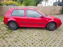 Rot Gebraucht 2002 VW Golf IV Basis Limousine | 1.599 € (Fairer Preis)
