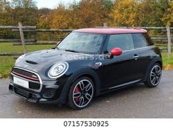 Schwarz Gebraucht 2019 Mini John Cooper Works Kleinwagen | 25.499 € (Guter Preis)