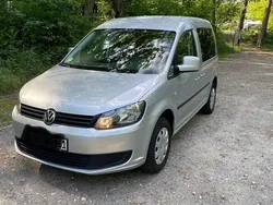 Silber Gebraucht 2011 VW Caddy Trendline Van / Kleinbus | 6.100 € (Fairer Preis)