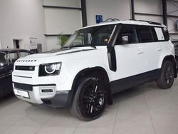 Weiss Gebraucht 2024 Land Rover Defender Limousine | 56.899 €