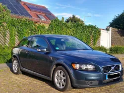 Blau Gebraucht 2008 Volvo C30 Momentum Kleinwagen | 3.500 € (Fairer Preis)