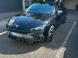 Schwarz Gebraucht 2024 Cupra Leon Limousine | 32.000 € (Fairer Preis)