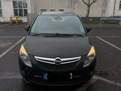 Schwarz Gebraucht 2014 Opel Zafira Tourer Edition Van / Kleinbus | 7.900 € (Teuer)