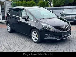 Schwarz Gebraucht 2017 Opel Zafira Innovation Van / Kleinbus | 8.999 € (Guter Preis)