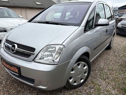 Silber Gebraucht 2003 Opel Meriva Enjoy Van / Kleinbus | 3.499 € (Etwas zu teuer)