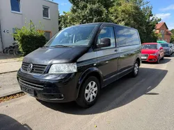 Schwarz Gebraucht 2007 VW T5 Van | 9.880 € (Etwas zu teuer)
