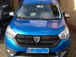 Blau Gebraucht 2019 Dacia Dokker Essentiel Van | 9.750 € (Fairer Preis)