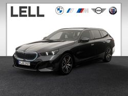 Grau Neu 2025 BMW 540 M Sport Kombi | 79.880 € (Fairer Preis)