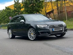 Grau Gebraucht 2016 Audi A4 S-Line Kombi | 16.500 € (Guter Preis)