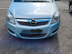 Blau Gebraucht 2025 Opel Zafira Kombi | 3.500 €