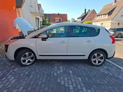 Weiß Gebraucht 2011 Peugeot 3008 Active Limousine | 4.100 € (Fairer Preis)