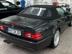 Schwarz Gebraucht 1994 Mercedes SL320 Cabrio | 23.900 €
