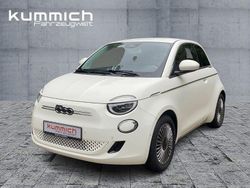 Weiß Gebraucht 2023 Fiat 500e Limousine | 25.990 € (Etwas zu teuer)