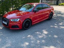 Rot Gebraucht 2019 Audi A3 Competition Limousine | 26.499 €