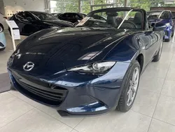 Blau Neu 2025 Mazda MX5 Exclusive-Line Cabrio | 29.790 €