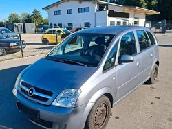 Andere farben Gebraucht 2004 Opel Meriva Van / Kleinbus | 1.800 € (Fairer Preis)