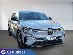 Grau Gebraucht 2022 Renault Mégane Limousine | 29.900 € (Fairer Preis)
