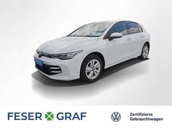 Pure white Gebraucht 2024 VW Golf VIII Life Limousine | 25.730 € (Fairer Preis)