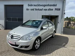 Silber Gebraucht 2009 Mercedes B180 Van / Kleinbus | 6.900 € (Etwas zu teuer)