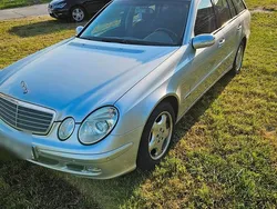 Silber Gebraucht 2003 Mercedes E220 Classic Kombi | 2.750 € (Guter Preis)