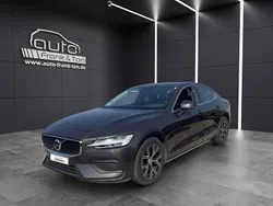 Grau Gebraucht 2024 Volvo S60 Plus Limousine | 32.490 € (Superpreis)