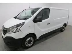 Gletscherweiss Gebraucht 2021 Renault Trafic Van | 16.690 € (Fairer Preis)