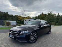 Schwarz Gebraucht 2019 Mercedes E220 Avantgarde Limousine | 28.900 € (Fairer Preis)
