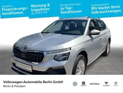 Brillantsilber metallic Gebraucht 2024 Skoda Kamiq Essence SUV | 22.949 € (Guter Preis)