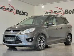 Grau Gebraucht 2015 Ford C-MAX Titanium Van / Kleinbus | 8.800 €