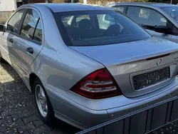 Gebraucht 2005 Mercedes C180 Elegance Limousine | 8.600 €