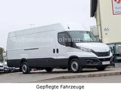 Weiss Gebraucht 2023 Iveco Daily | 30.879 € (Guter Preis)