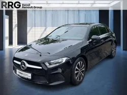 Kosmosschwarz Gebraucht 2022 Mercedes A180 Limousine | 27.890 € (Fairer Preis)