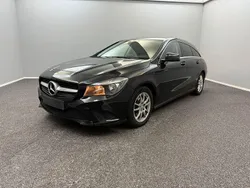 Schwarz Gebraucht 2015 Mercedes CLA200 Shooting Brake Kombi | 13.999 € (Fairer Preis)