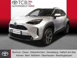 Silber Neu 2025 Toyota Yaris Cross Style SUV | 34.189 € (Teuer)