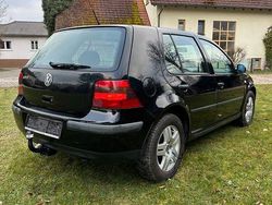 Schwarz Gebraucht 2001 VW Golf Edition Limousine | 1.999 € (Fairer Preis)