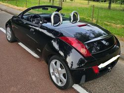 Schwarz Gebraucht 2003 Ford StreetKa Cabrio | 2.950 € (Teuer)