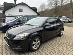 Schwarz Gebraucht 2011 Kia Ceed Kleinwagen | 2.100 € (Superpreis)