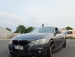 Grau Gebraucht 2016 BMW 330 M Sport Limousine | 16.499 € (Fairer Preis)