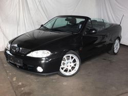 Perlmuttschwarz Gebraucht 2003 Renault Mégane Cabriolet Privilege Cabrio | 2.908 €