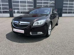 Violett Gebraucht 2012 Opel Insignia Limousine | 4.996 € (Superpreis)