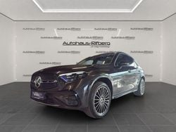Grau Gebraucht 2023 Mercedes GLC300e AMG SUV | 57.890 € (Fairer Preis)