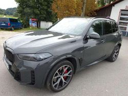 Dravitgrau Gebraucht 2023 BMW X5 SUV | 77.999 €