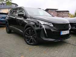 Schwarz Gebraucht 2023 Peugeot 5008 GT-line Van / Kleinbus | 31.980 € (Etwas zu teuer)
