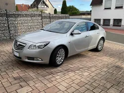 Silber Gebraucht 2011 Opel Insignia Limousine | 6.500 € (Teuer)